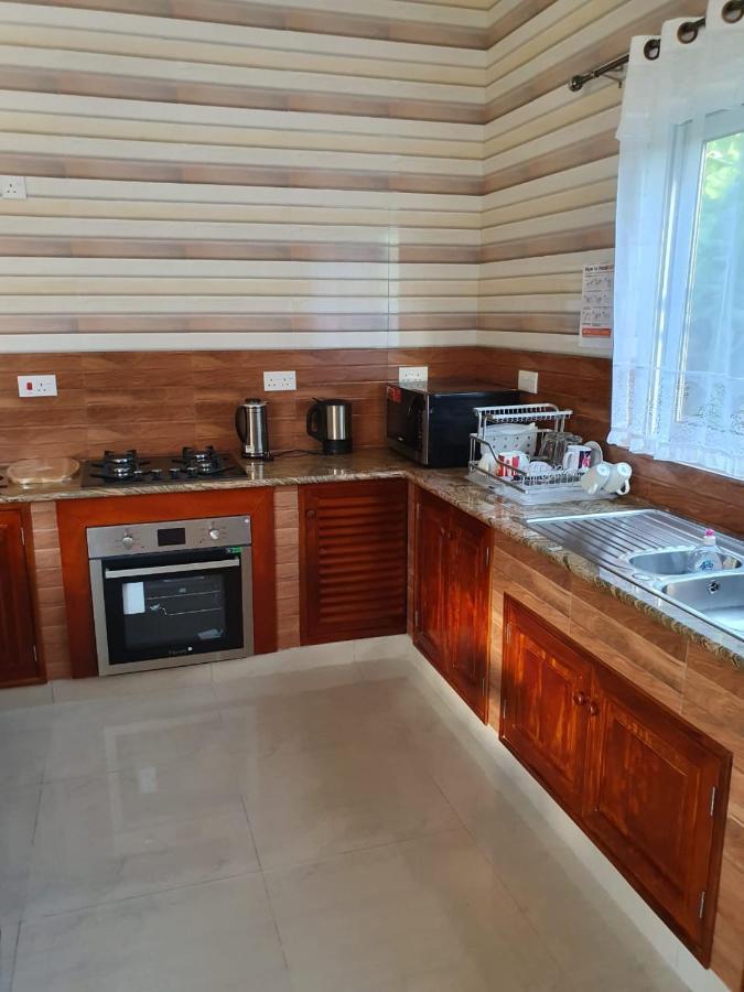 Coco De Mer Villa Anse Boileau Exterior foto